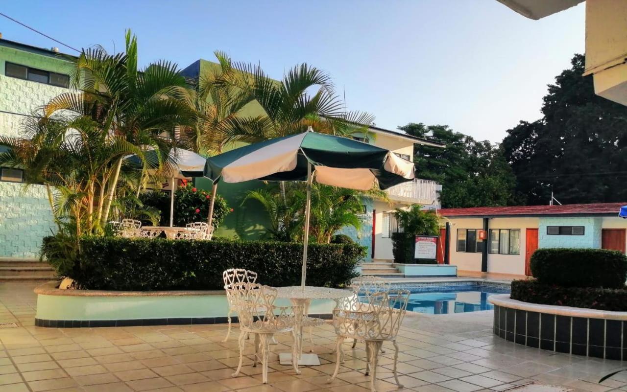 كاتيماكو Hotel Del Lago المظهر الخارجي الصورة