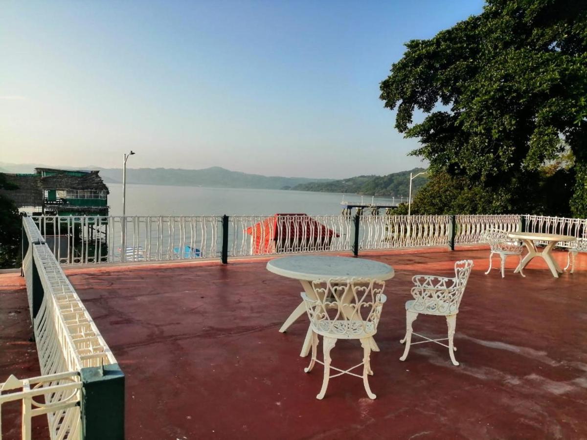 كاتيماكو Hotel Del Lago المظهر الخارجي الصورة