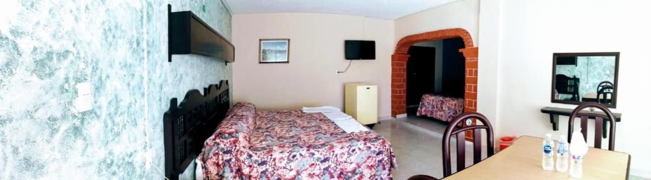 كاتيماكو Hotel Del Lago المظهر الخارجي الصورة